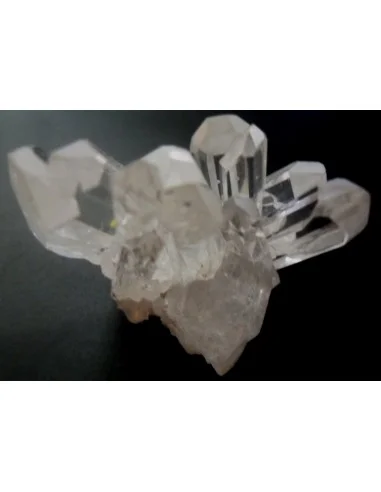 Petite amas cristallins