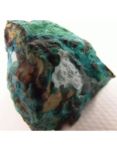 Turquoise, azurite, adamite brute