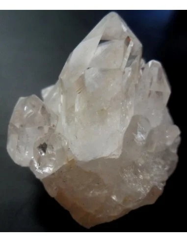 Petite amas cristallins