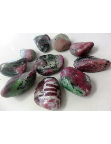 Zoisite aux rubis brute