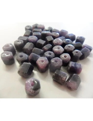 Saphir polis, percé