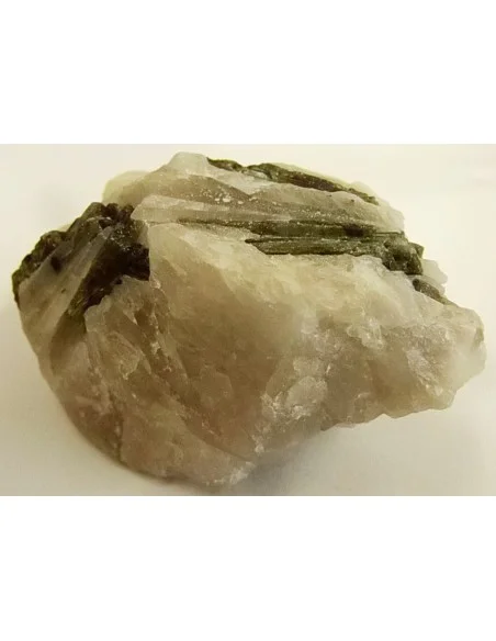 Tourmaline verte brute