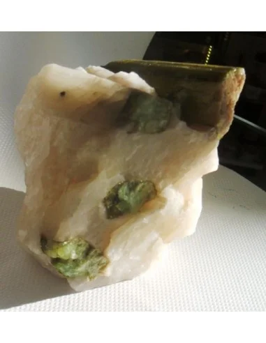 Tourmaline verte brute