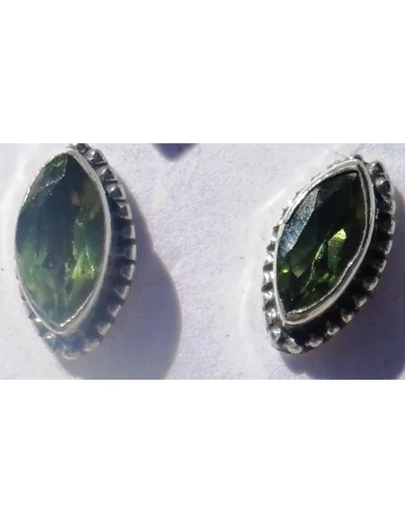 Boucles d'oreilles peridot pouce