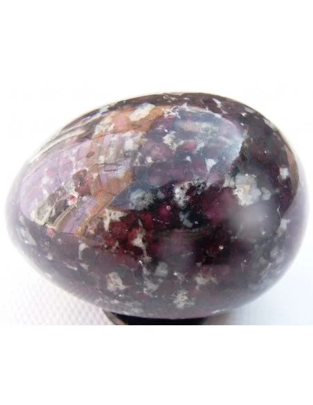 Eudialite oeuf 60mm Eudialite oeuf 60mm