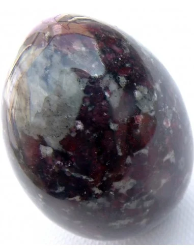 Eudialite oeuf 60mm
