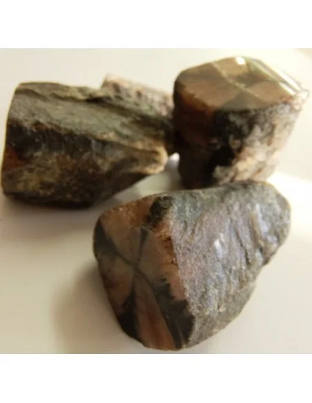 Chiastolite, andalosite brute