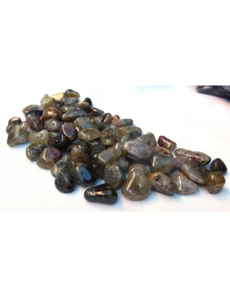 Grenat grossulaire polis