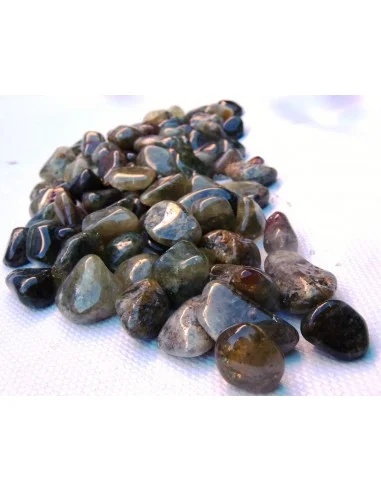 Grenat grossulaire polis