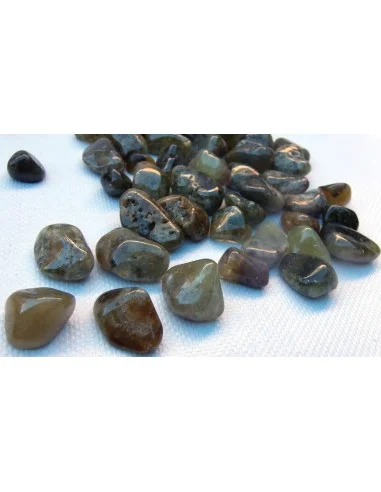 Grenat grossulaire polis