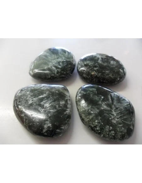 Seraphinite galet