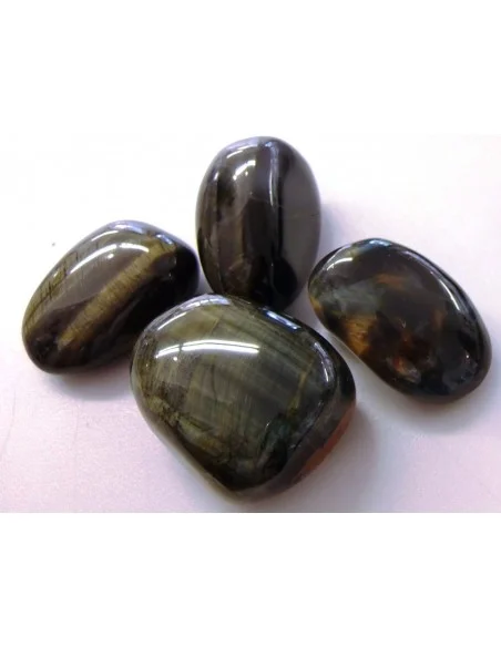 Oeil de faucon polis