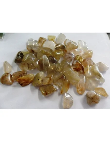 Quartz aux rutiles polis Quartz aux rutiles polis