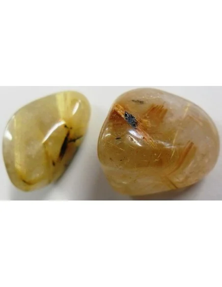 Quartz aux rutiles polis Quartz aux rutiles polis