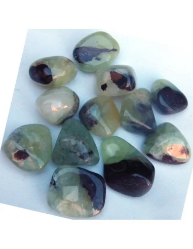 Phrénite avec aegyrine polis 9 a 19g.