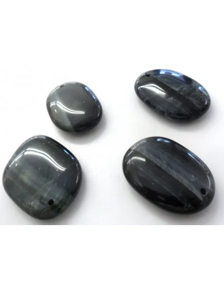 Oeil de faucon pendentif