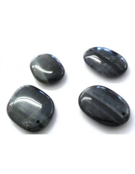 Oeil de faucon pendentif