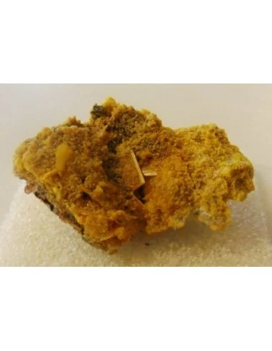 Mimetite, Wulfenite, Tsumcorite mineral