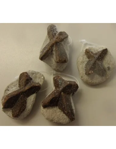 Staurotite, staurotide pierre croix, croix des fées grand pedentif