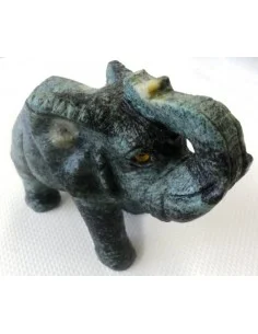 Éléphant en pierre