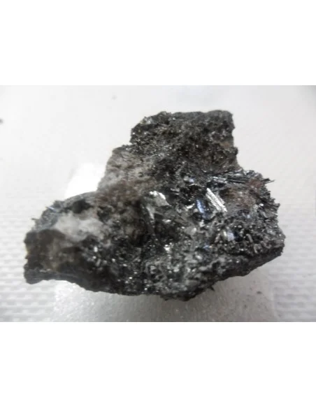 Manganite brute Manganite brute