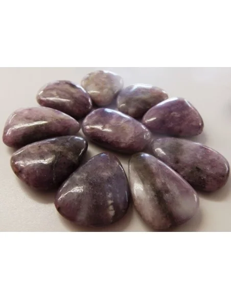 Lepidolite galet