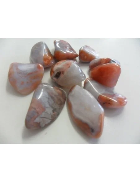 Calcedoine rouge pierre polis
