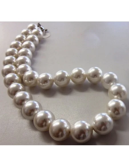 Perles 12mm blanche collier Perles 12mm blanche collier