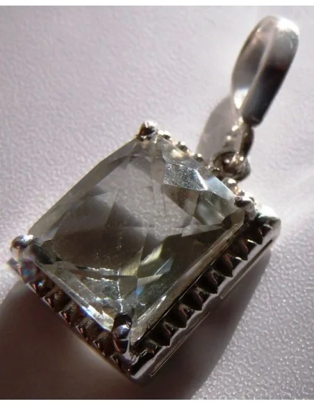 Brazilianite Béryl pendentif argent