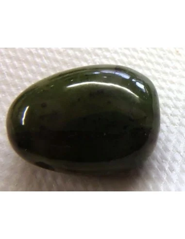 Jade verte foncé percé