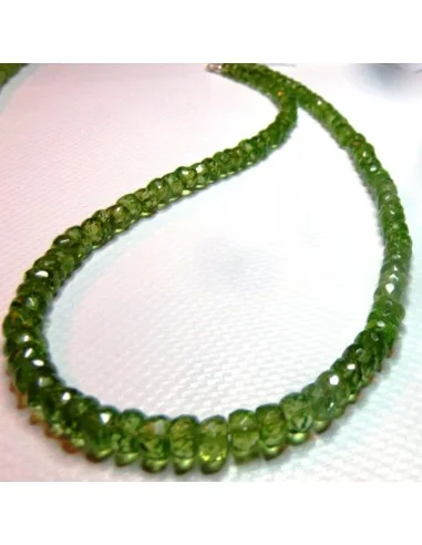 Péridot boutons facettes collier