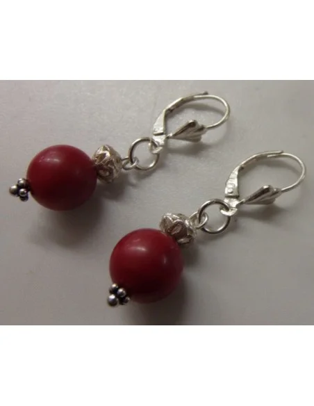 Boucles doreilles en corail rouge 10mm Boucles doreilles en corail rouge 10mm