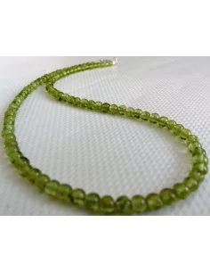 Péridot 4mm collier 2