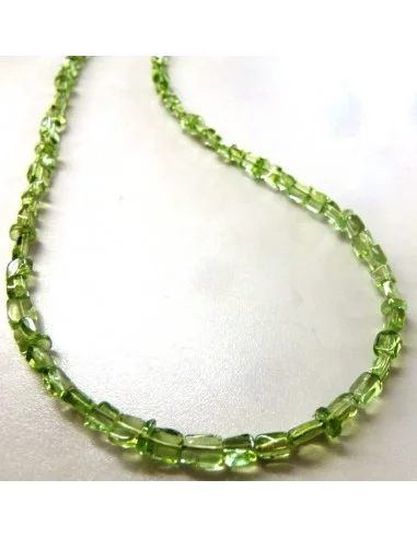Péridot rectangles,boutons collier
