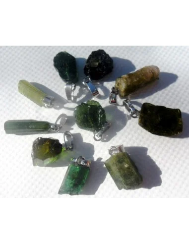 Tourmaline verte en pendentif