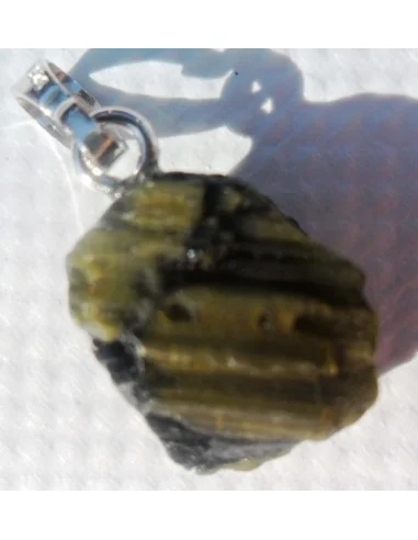 Tourmaline verte en pendentif
