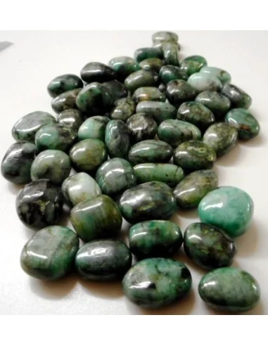 Emeraude, Béryl vert polis