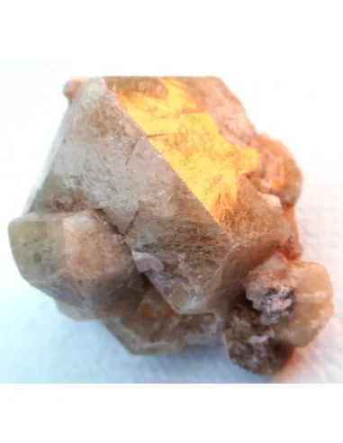 Grenat jaune cubique cristal