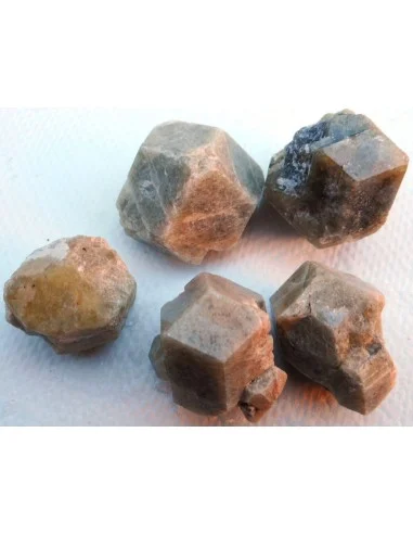 Andradite Grenat jaune cubique cristal