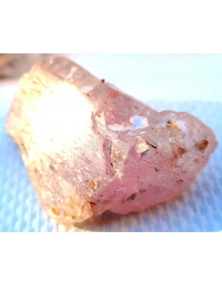 Kunzite brute percé 8 a 10g.