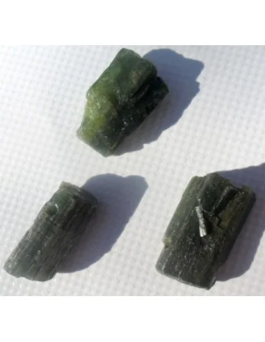 Tourmaline verte brute percé