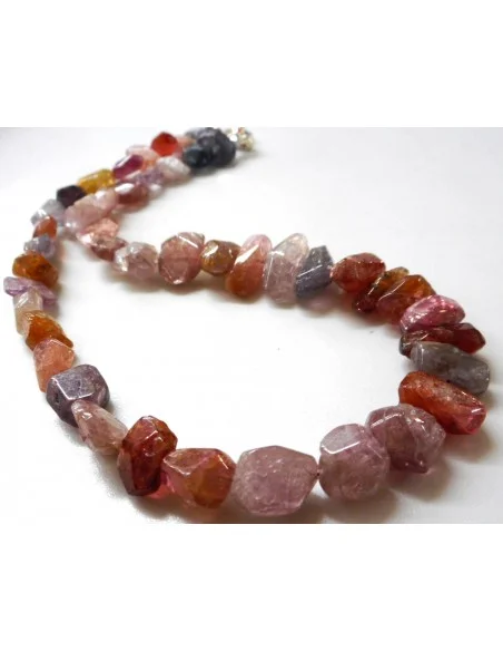 Collier spinelle rouge