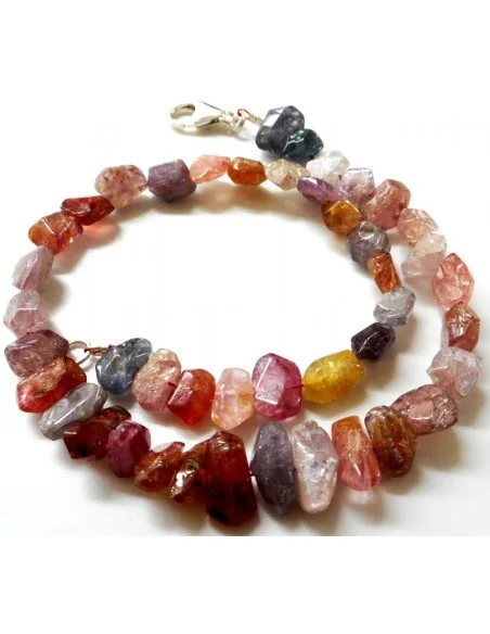 Collier spinelle rouge