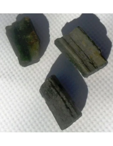 Tourmaline verte brute percé
