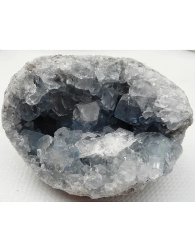 Pierre des Anges, Celestite en geode