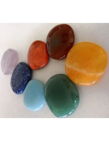 Sept pierres pour les chakras Sept pierres pour les chakras