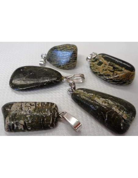 Serpentine oeil d'argent pendentif