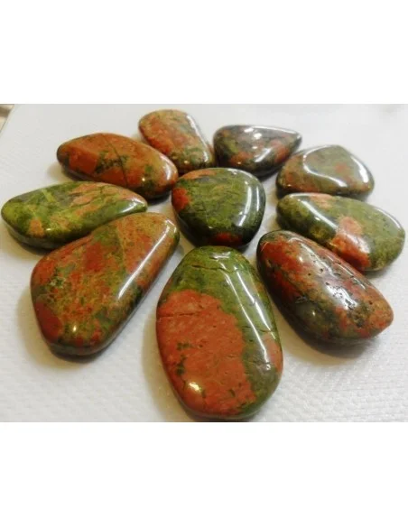 Unakite pierre polis