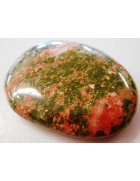 Unakite pierre polis