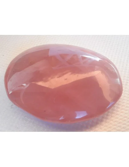Quartz rose en forme de savon Quartz rose en forme de savon